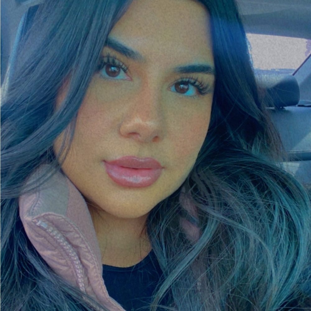 Meet your Posher, Maral